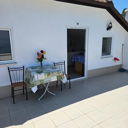 Vako Appartement Pogradec